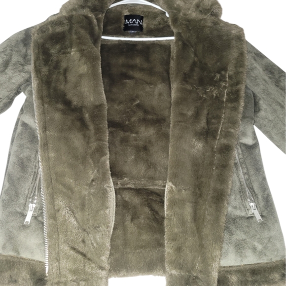 BoohooMan Faux Fur Lined Suede Aviator Jacket Men's Size Small - Picture 3 of 8